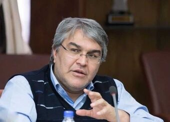 افزایش استاندارد خودروها هیچ تغییری در کاهش آلودگی هوا و تصادفات نداشته