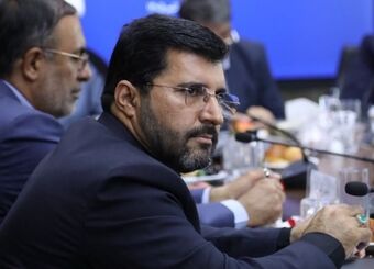 معتمدی‌زاده: گروه مالی گردشگری در توسعه زیرساخت‌های کرمان پیشگام است