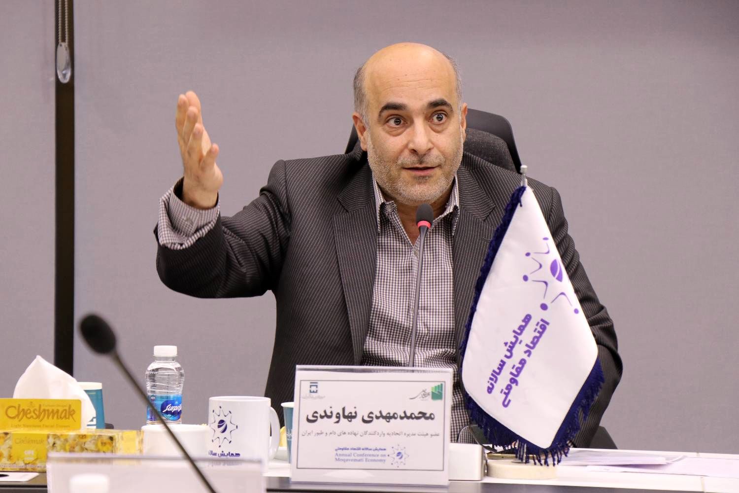 محدودیت واردات از طریق بنادر جنوبی کشور / اولین محموله نهاده دامی نیز از بنادر شمالی وارد کشور شده است
