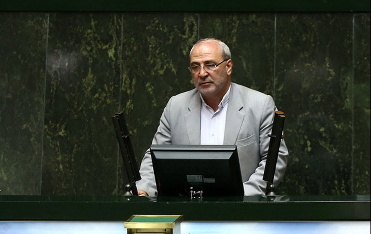 نان گران می‌شود؟ / اخبار ضد و نقیض درمورد افزایش قیمت نان
